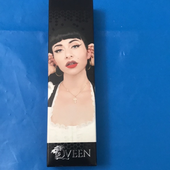 Qveen Studio Partners in Crime Lip Liner Duo SPRAY TAN + SOS 🦋 NEW - Picture 2 of 9